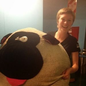 Meet your Posher, Emma